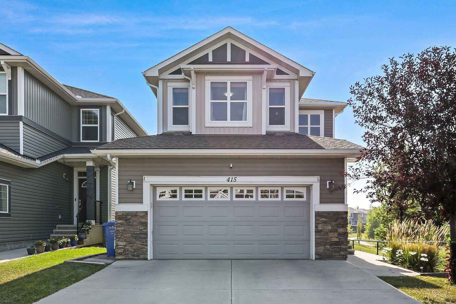 415 Auburn Bay Avenue SE