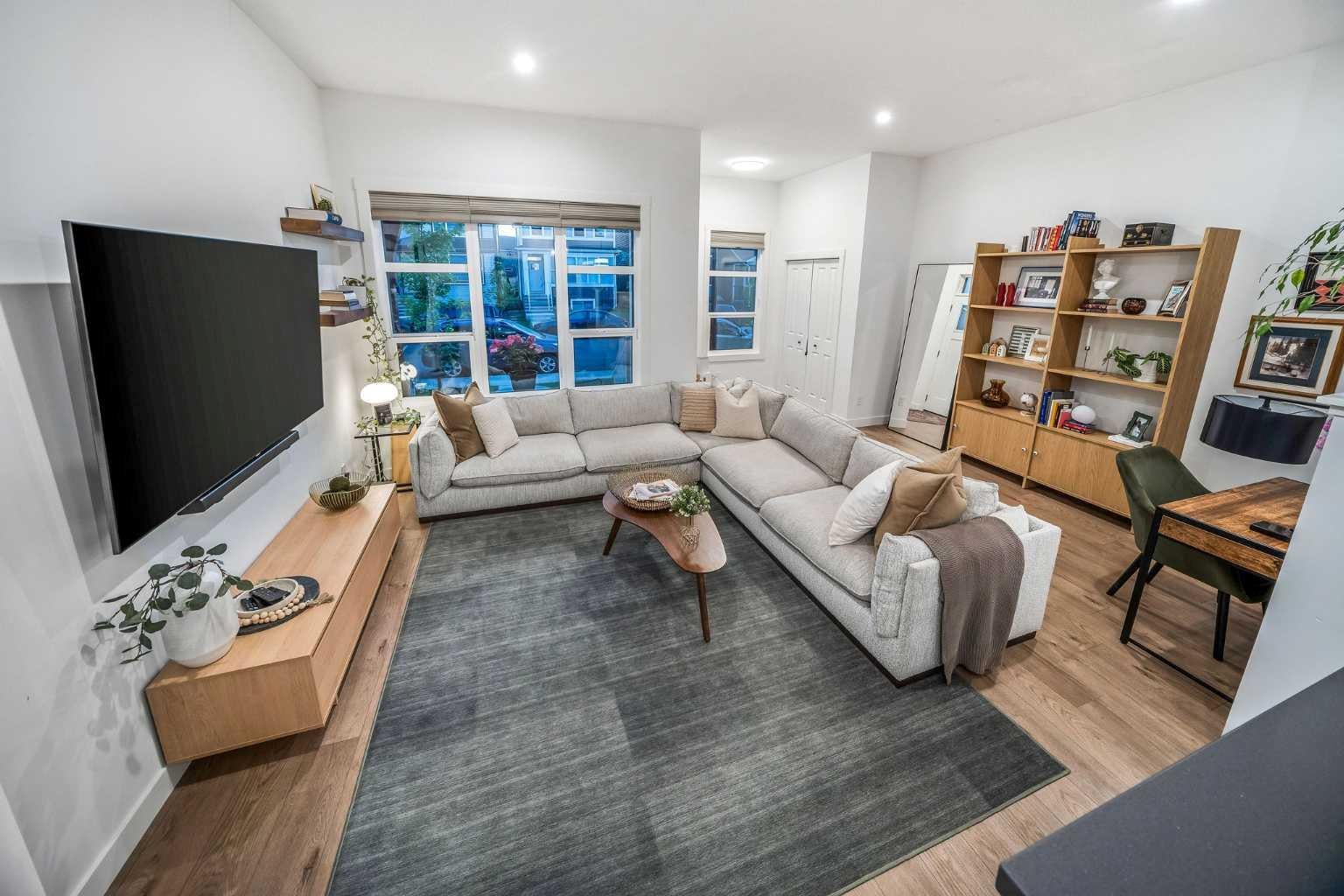 176 Seton Villas SE