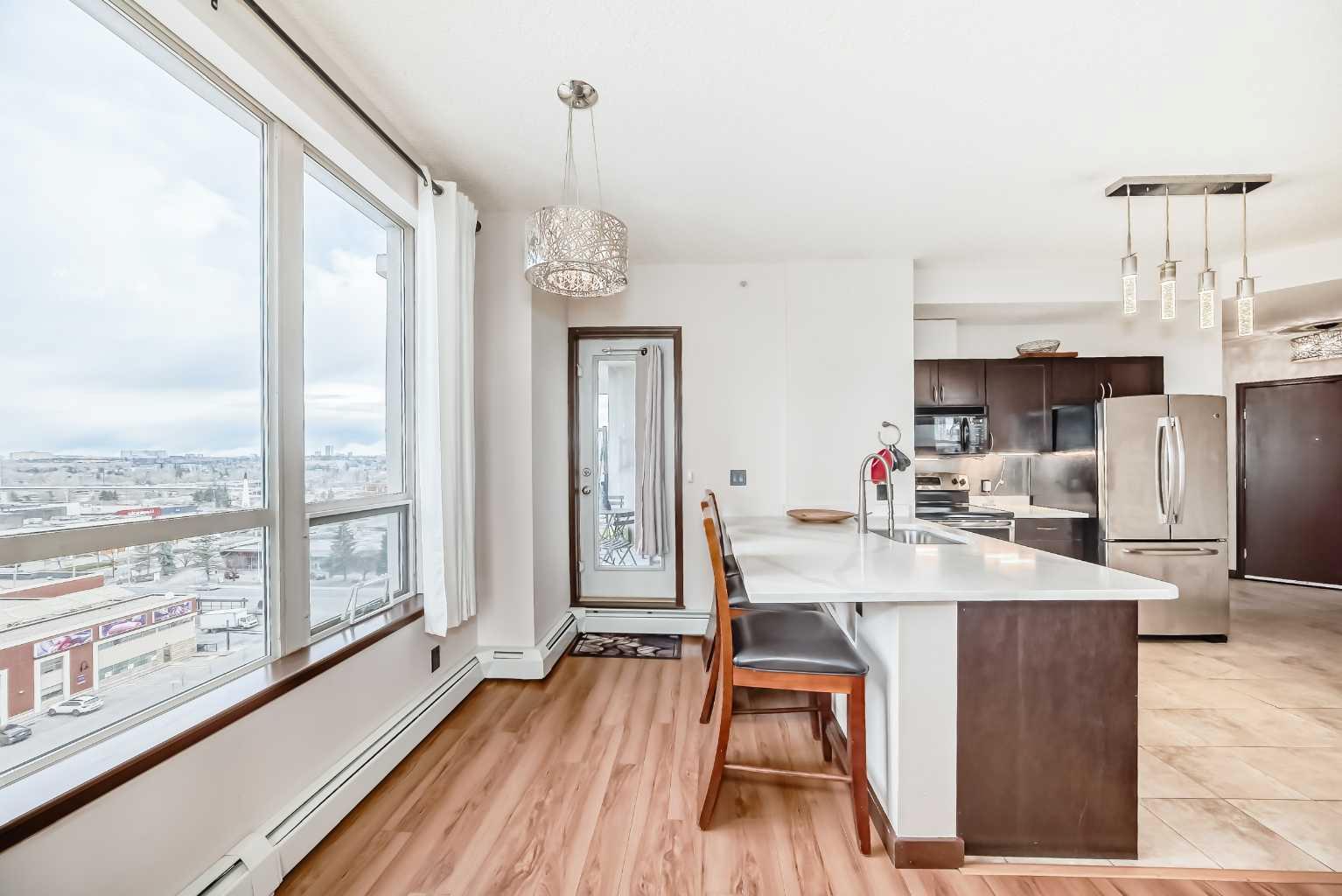 1053 10 Street SW 915