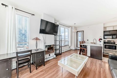 1053 10 Street SW 915 Calgary AB T2R 1S6