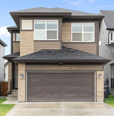 306 Corner Meadows Way NE Calgary AB T2N 1Y4