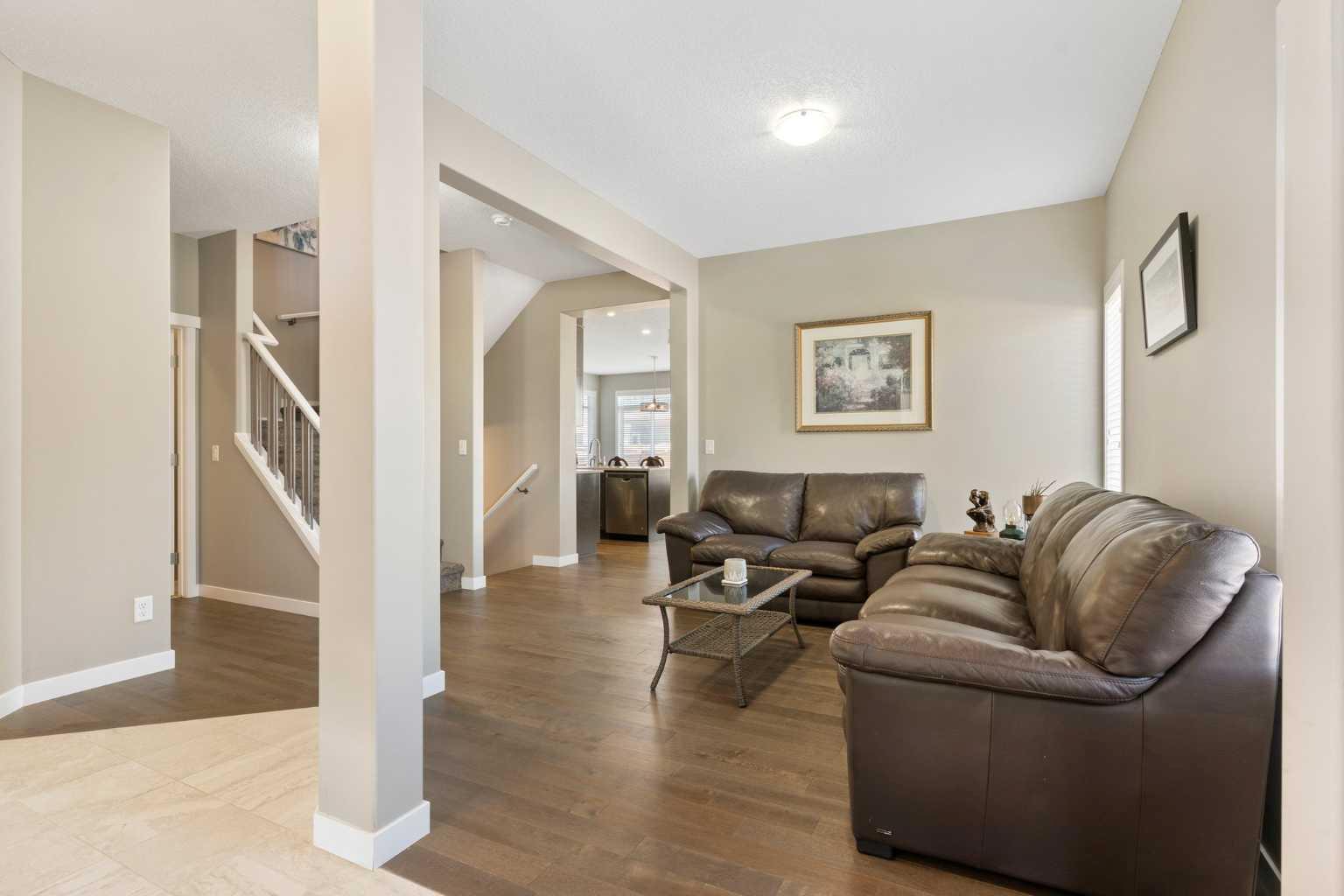 170 Sage Bluff Close NW