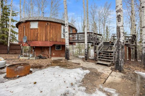 Photo of 16 Gregoire Avenue, Gregoire Lake Estates, AB T0P 1J0 (MLS # A2307899)