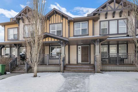7 Clydesdale Place Cochrane AB T4C 0M4