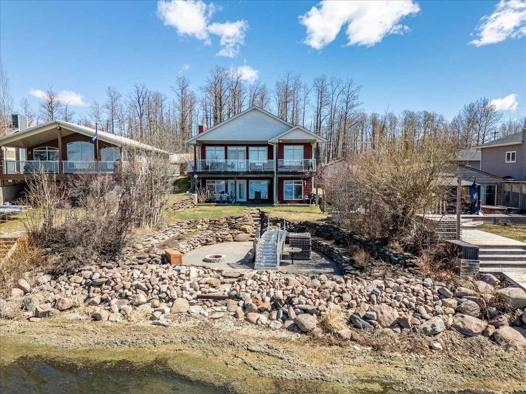 Photo of 72 Beach Avenue, Itaska Beach, AB T0C 2C0 (MLS # A2308212)