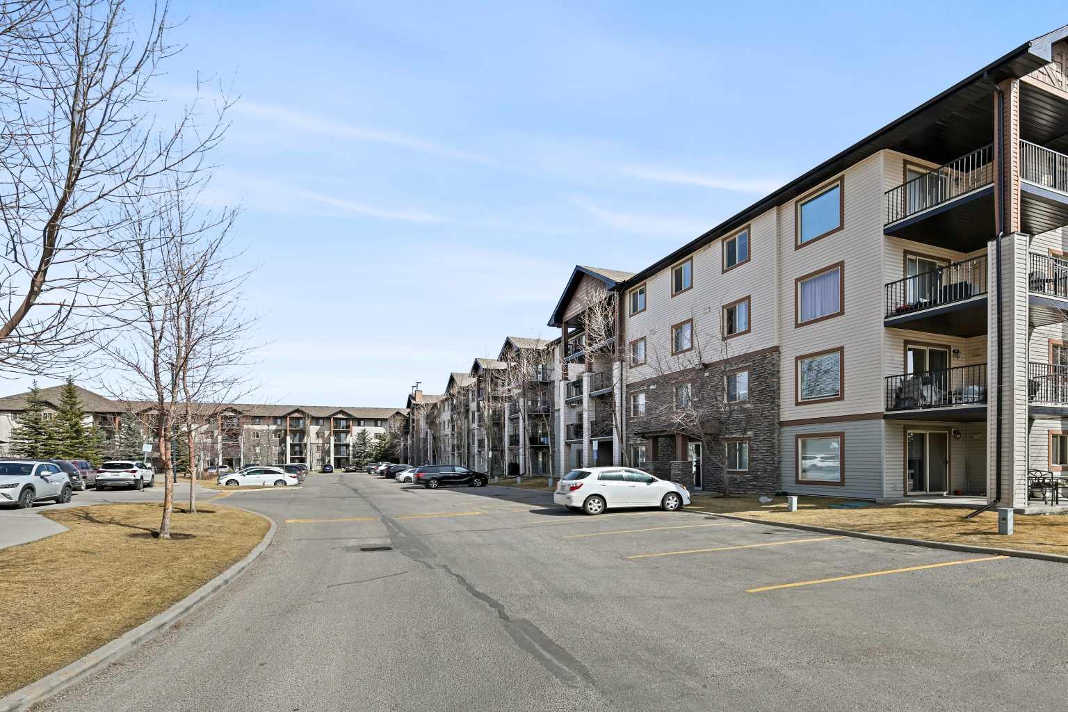 8 Bridlecrest Drive SW 2327