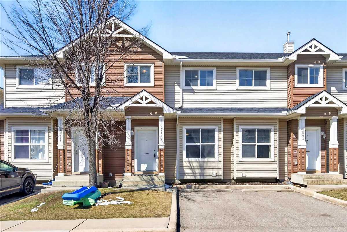 111 Tarawood Lane NE 3502