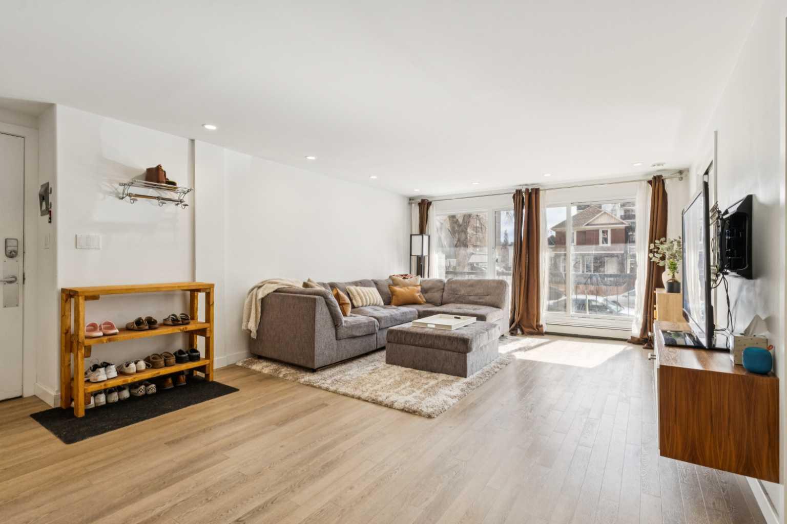 1222 13 Avenue SW 205