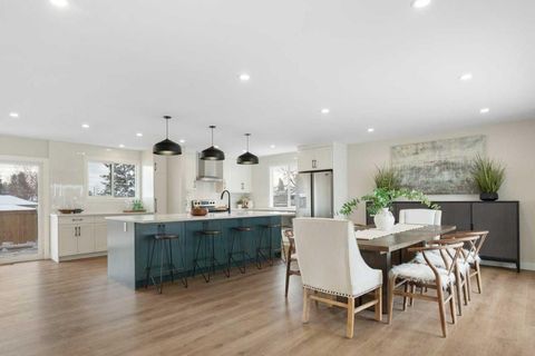 248 Madeira Place NE Calgary AB T2A 5T1