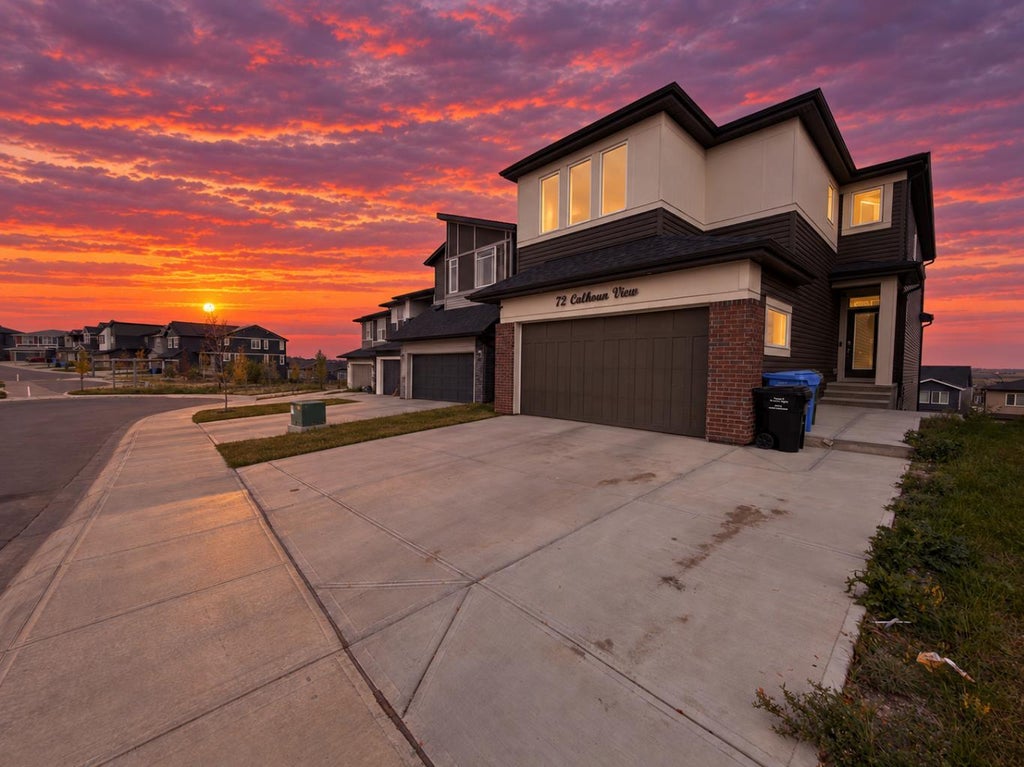 Photo of 72 Calhoun View NE, Calgary, AB T3P 1T8 (MLS # A2348346)