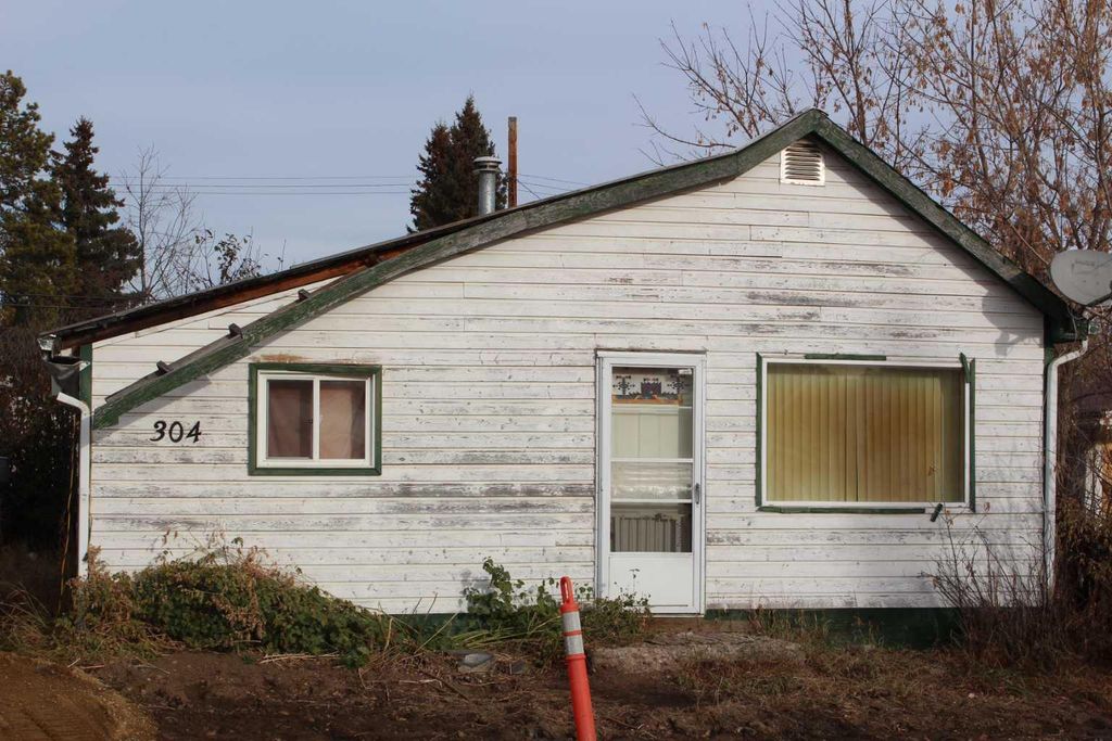 Photo of 304 8 Avenue SE, Manning, AB T0H 2M0 (MLS # A2265610)