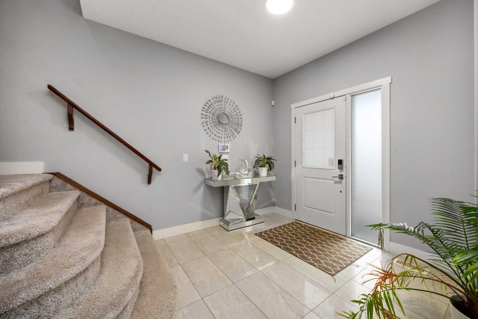 106 Baysprings Gardens SW