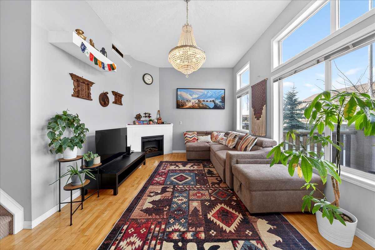 99 Copperfield Court SE