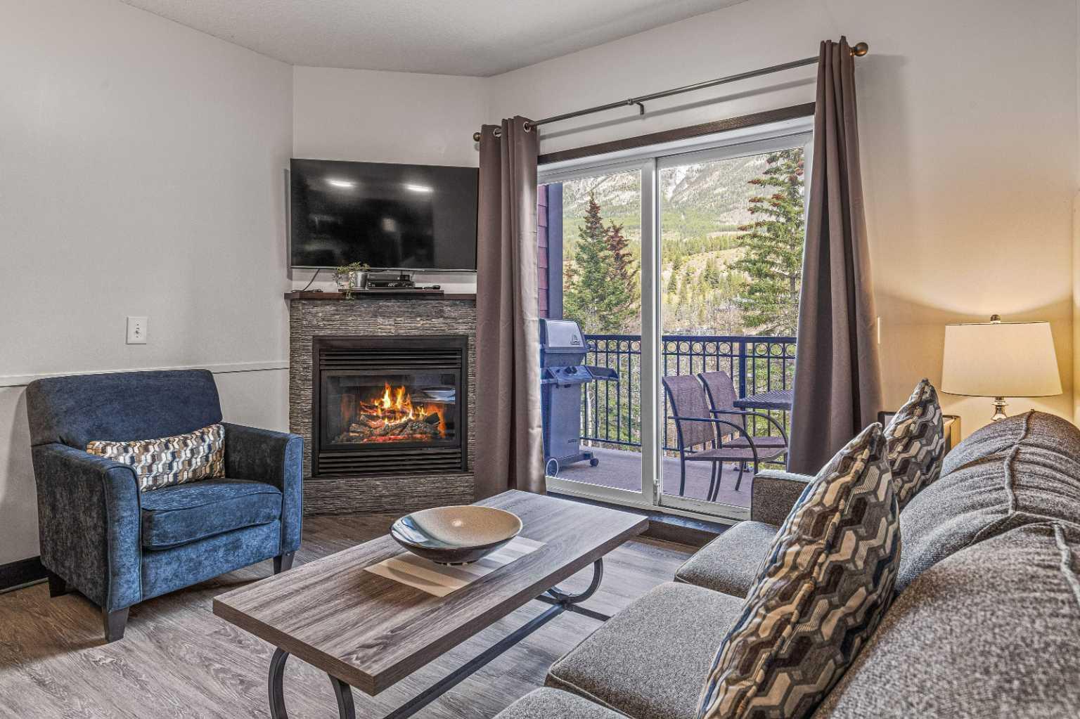 901 Mountain Street 326 Rot. EF