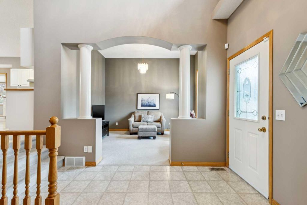 Photo of 232 Springmere Place, Chestermere, AB T1X 1J3 (MLS # A2286877)