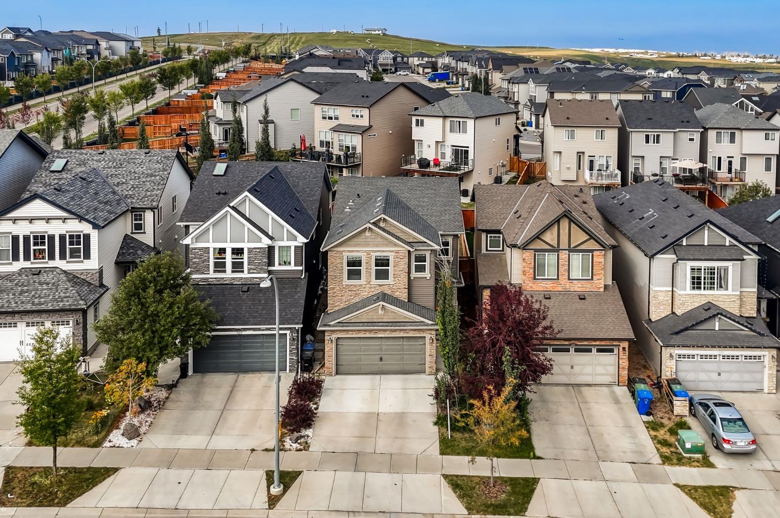 593 Nolan Hill Boulevard NW