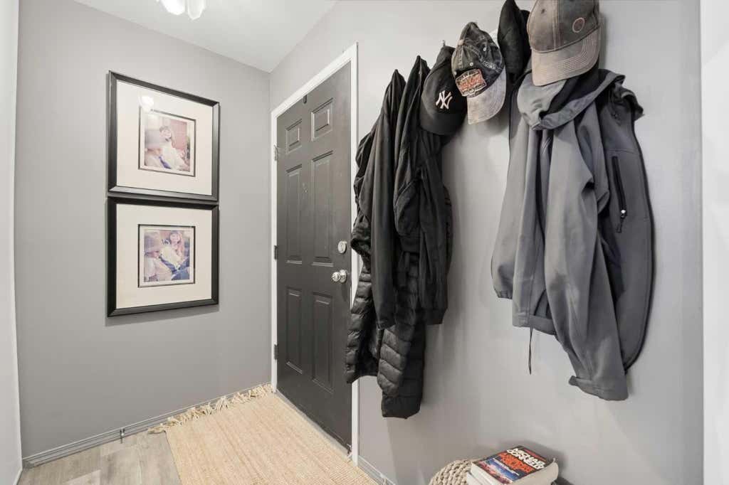 Photo of 42H Green Meadow Crescent, Strathmore, AB T1P 1H7 (MLS # A2337500)
