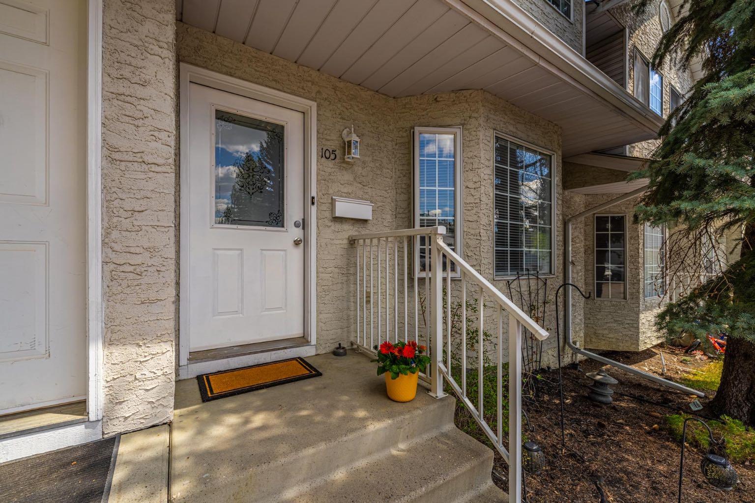 105 Bedford Manor NE