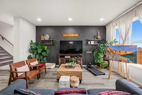 Photo of 66 Magnolia Court SE, Calgary, AB T3M 3M5 (MLS # A2351119)