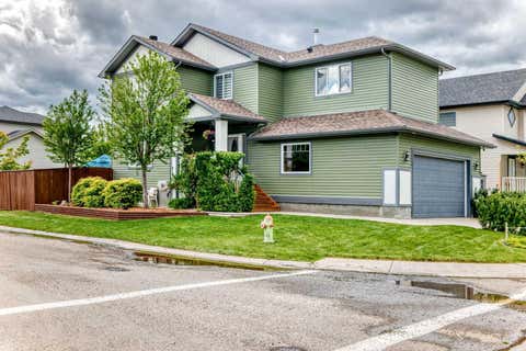Photo of 21 Mckinnon Street NW, Langdon, AB T0J 1X2 (MLS # A2319652)