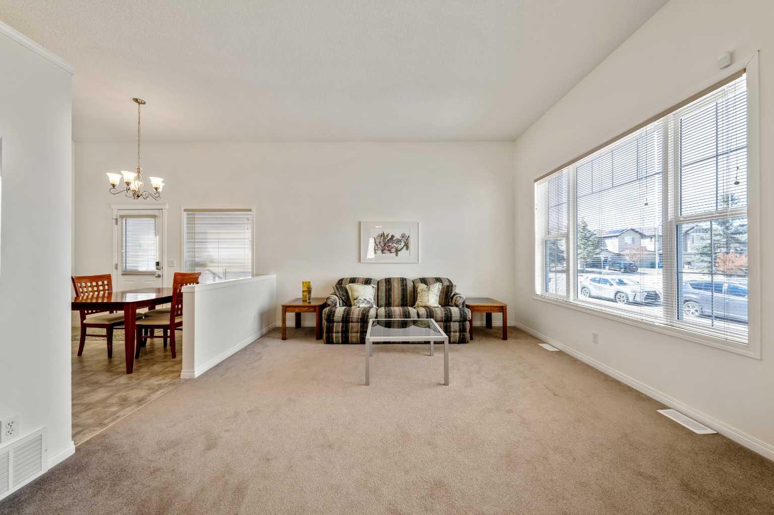 1211 Everridge Drive SW