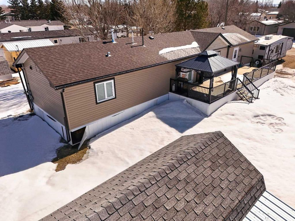 Photo of 10614 103 Avenue, La Crete, AB T0H 2H0 (MLS # A2305590)