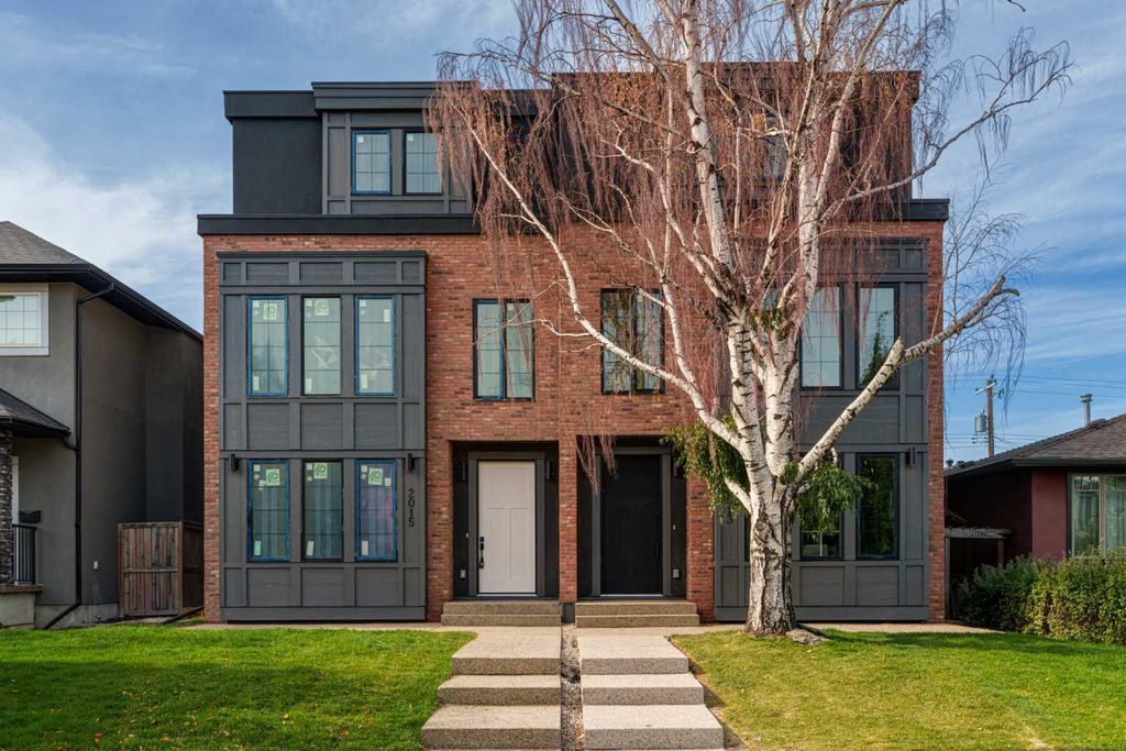 Photo of 2013 34 Street SW, Calgary, AB T3E 2V9 (MLS # A2278924)