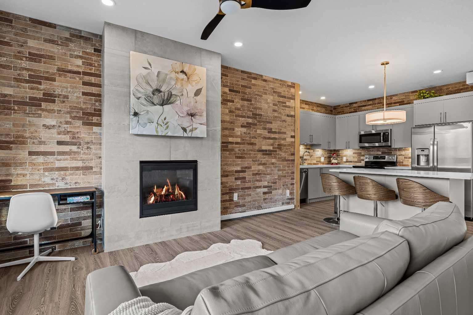 106 Stewart Creek Rise 306