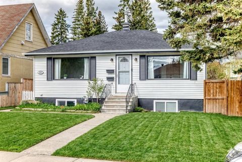 Photo of 3919 Centre B Street NW, Calgary, AB T2K 0W3 (MLS # A2310368)