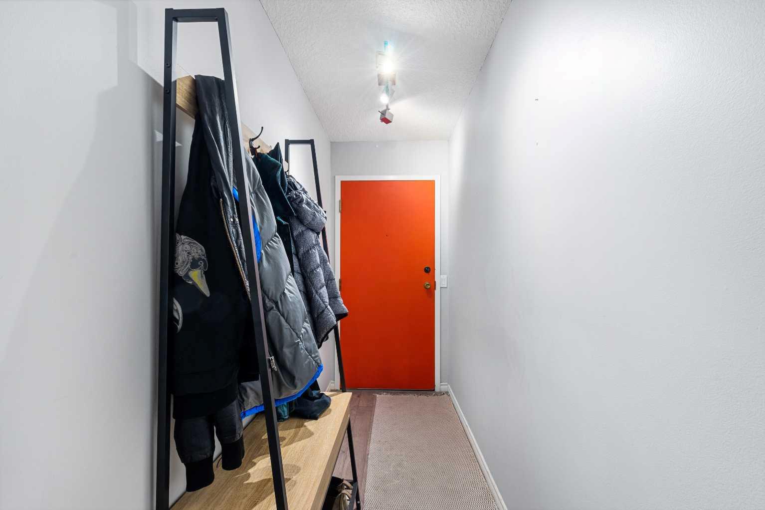 1900 25A Street SW 306