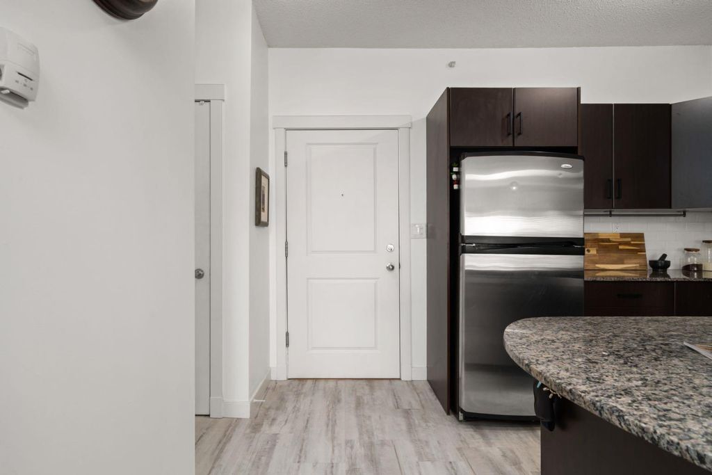 Photo of 5605 Henwood Street SW #2211, Calgary, AB T3E 7R2 (MLS # A2282026)