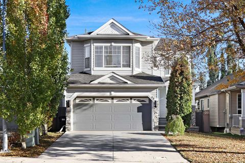 Photo of 68 Douglas Glen Crescent SE, Calgary, AB T2Z 3M6 (MLS # A2264260) Photo of 68 Douglas Glen Crescent SE, Calgary, AB T2Z 3M6 (MLS # A2264260)