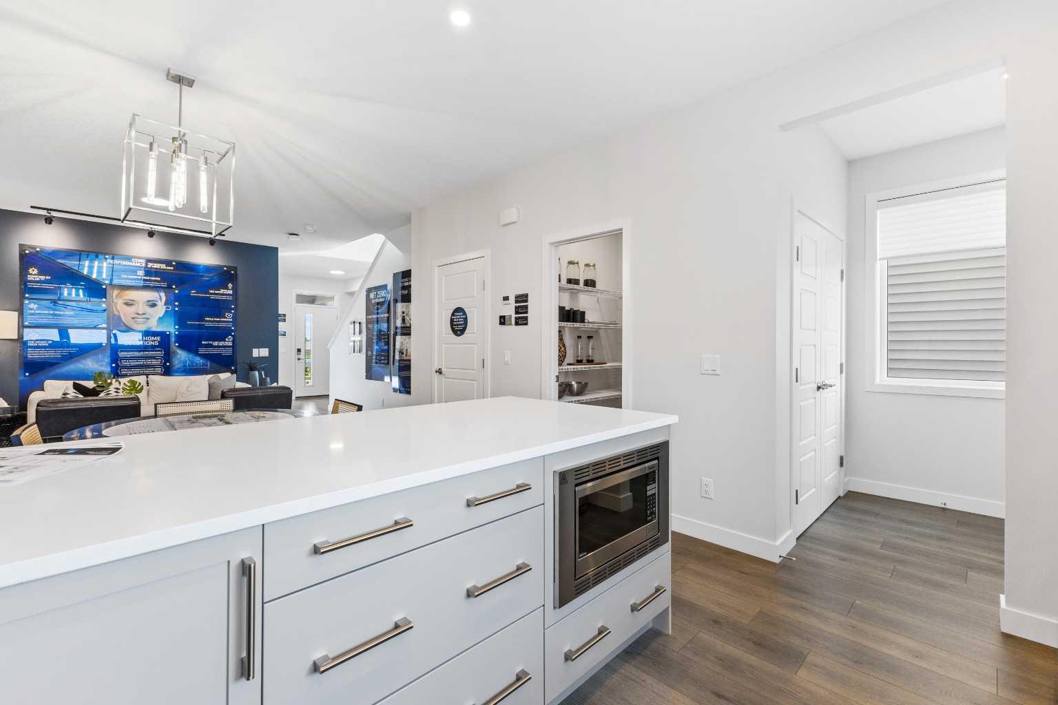 63 Heirloom Boulevard SE