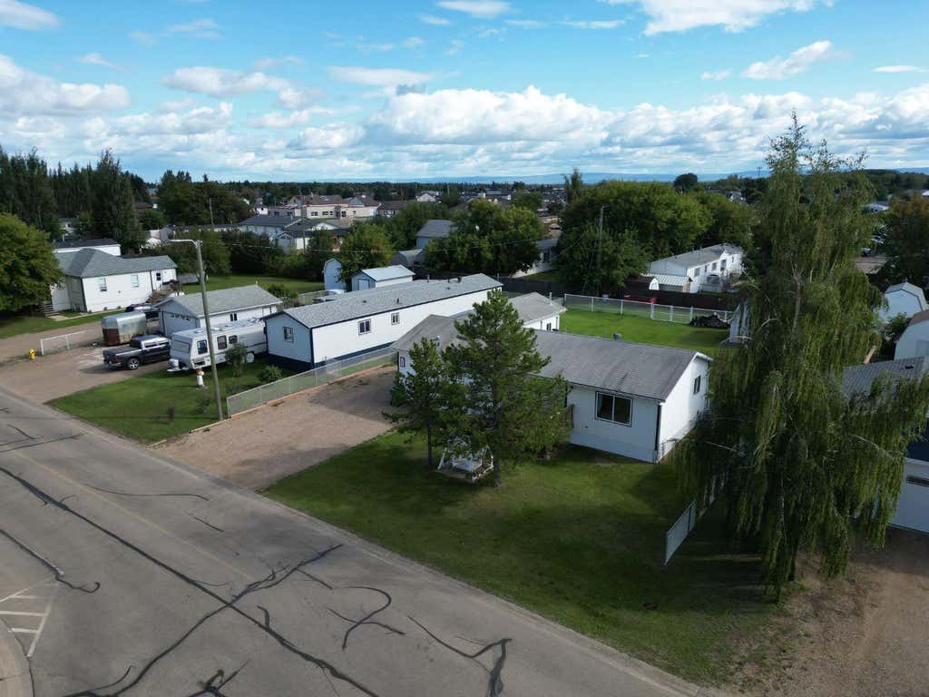 Photo of 10629 101 Ave, La Crete, AB T0H 2H0 (MLS # A2336927)
