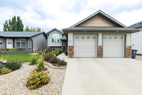 Photo of 12 Aspen Heights Way, Innisfail, AB T4G 1Y5 (MLS # A2345906)