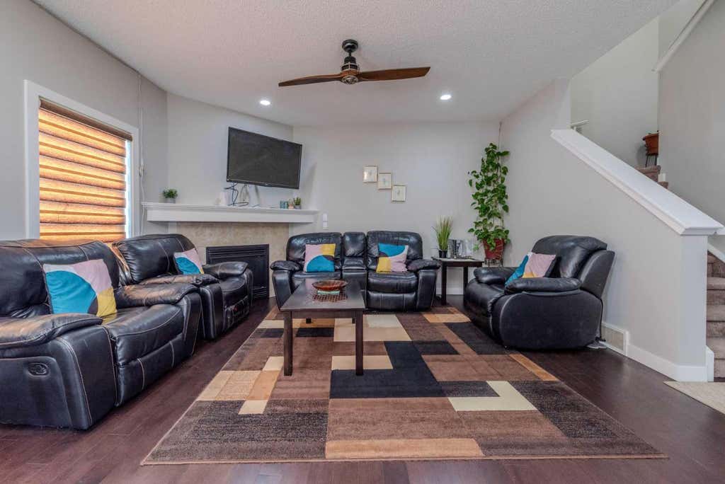 Photo of 115 Savanna Parade NE, Calgary, AB T3J 0V8 (MLS # A2337048)