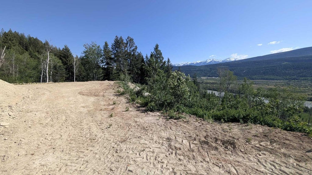 Photo of 3483 Highway 95 #Site 15, Out of Province_Alberta, BC V0A 1A4 (MLS # A2322095)