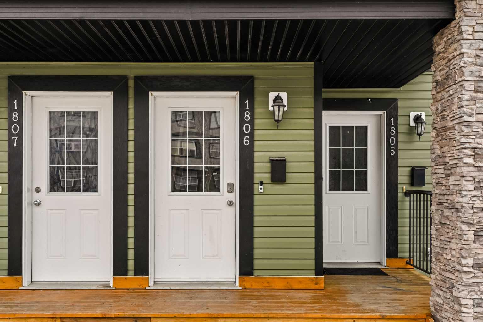 140 Sagewood Boulevard SW 1806