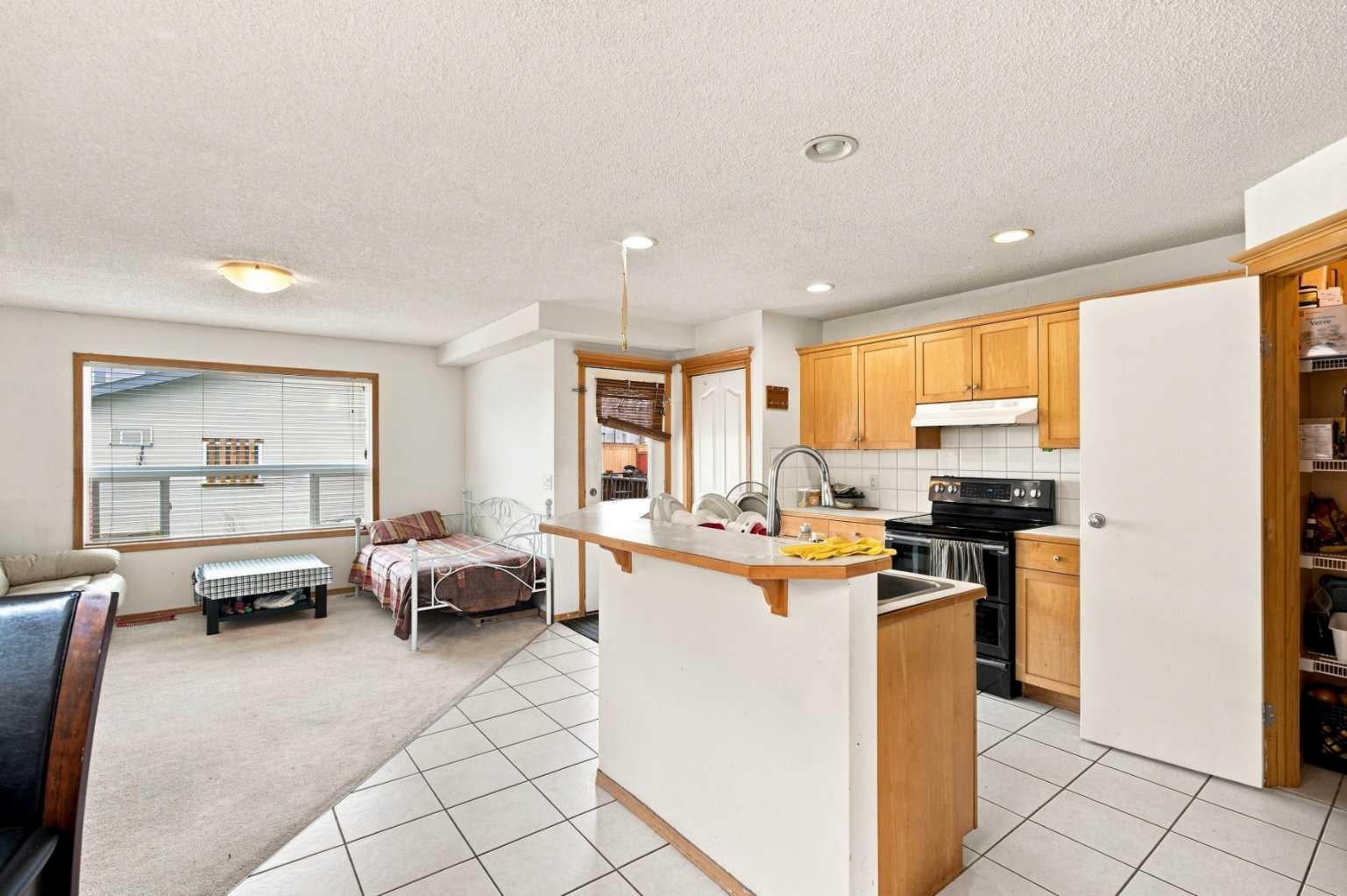 162 Taradale Drive NE