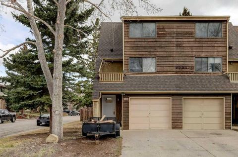 Photo of 1420 Ranchlands Road NW, Calgary, AB T3G 1M9 (MLS # A2308462)