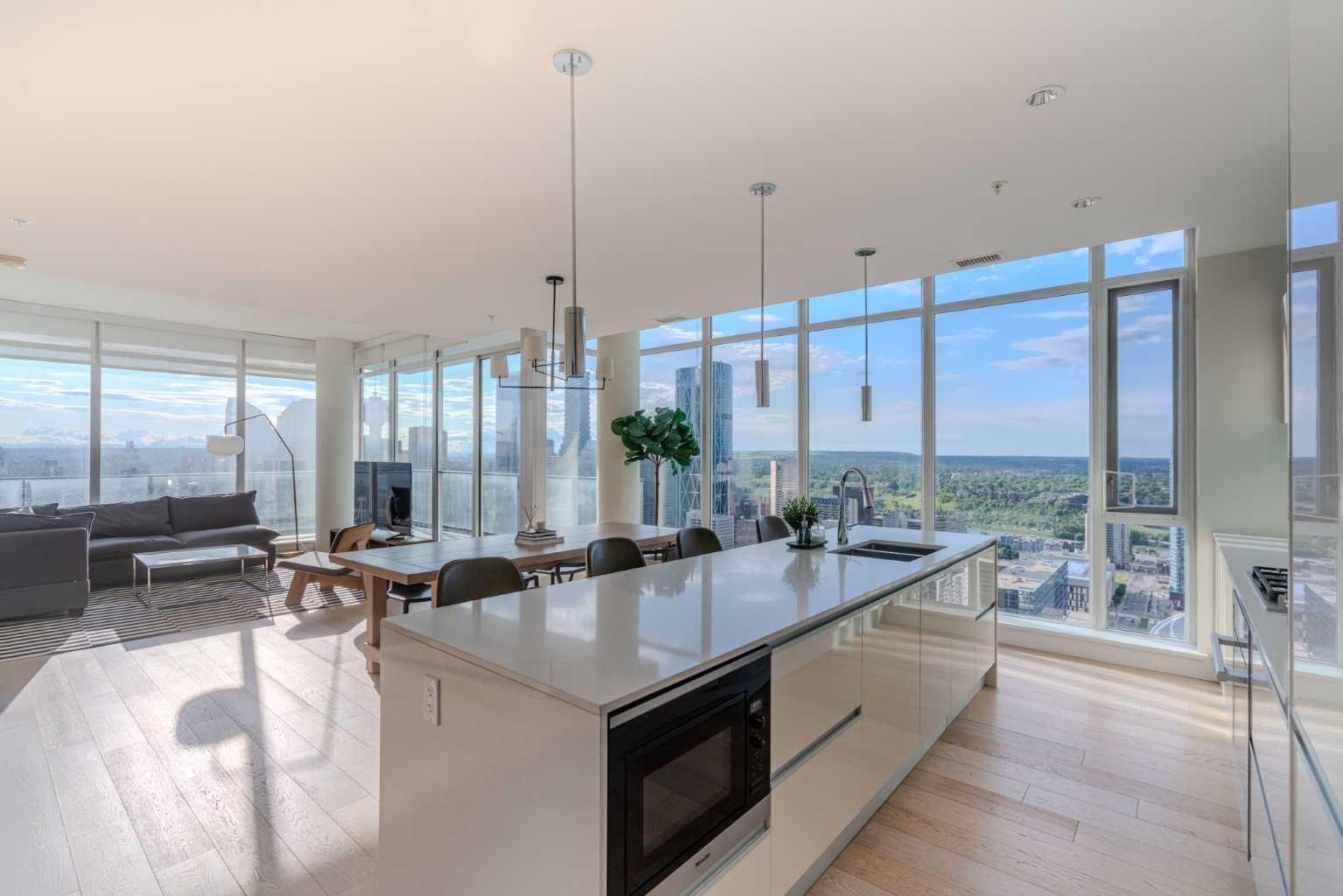 1122 3 Street SE 4002