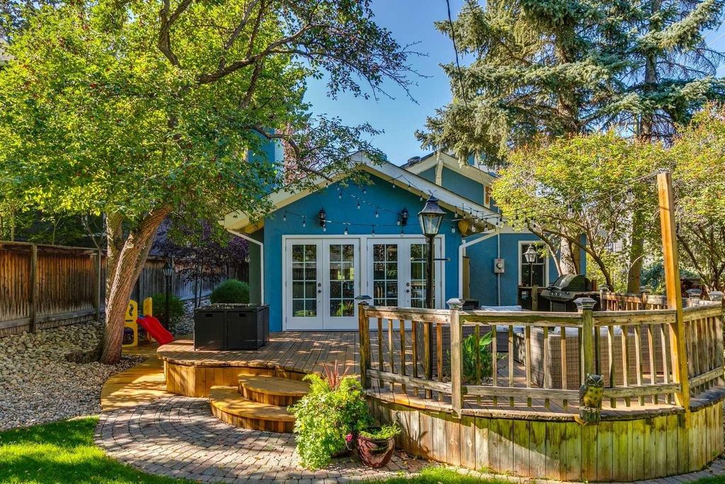 Photo of 1912 11 Street SW, Calgary, AB T2T 3L8 (MLS # A2271255)