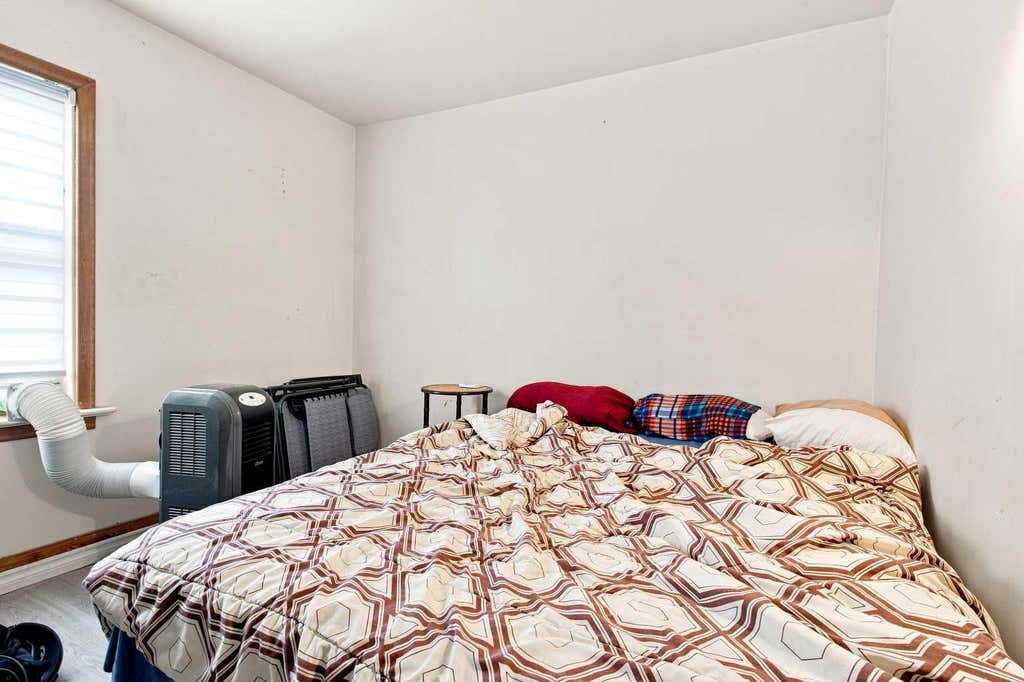Photo of 918 3 Avenue, Beaverlodge, AB T0H 0C0 (MLS # A2337555)