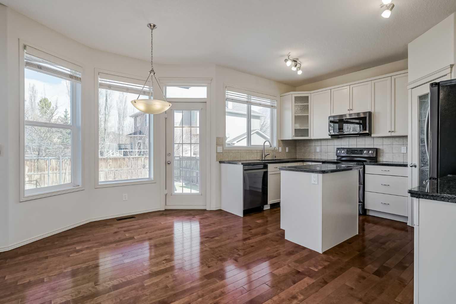 1605 Strathcona Drive SW