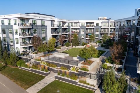 383 Smith Street NW 315 Calgary AB T3B 6J9