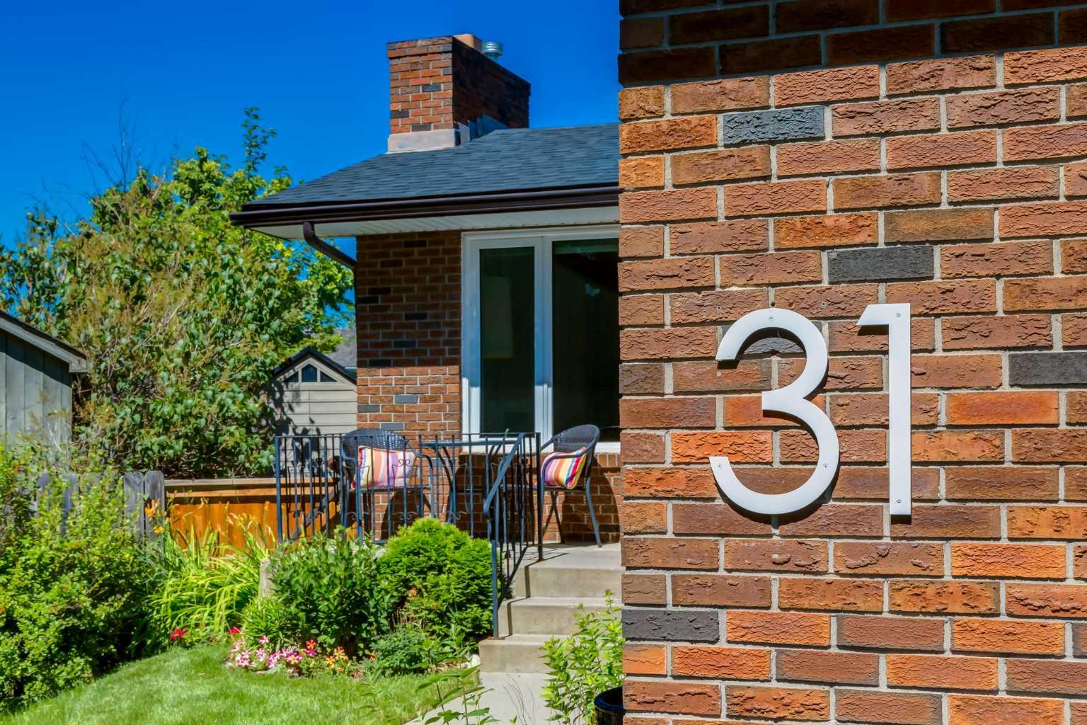 31 Silverstone Bay NW
