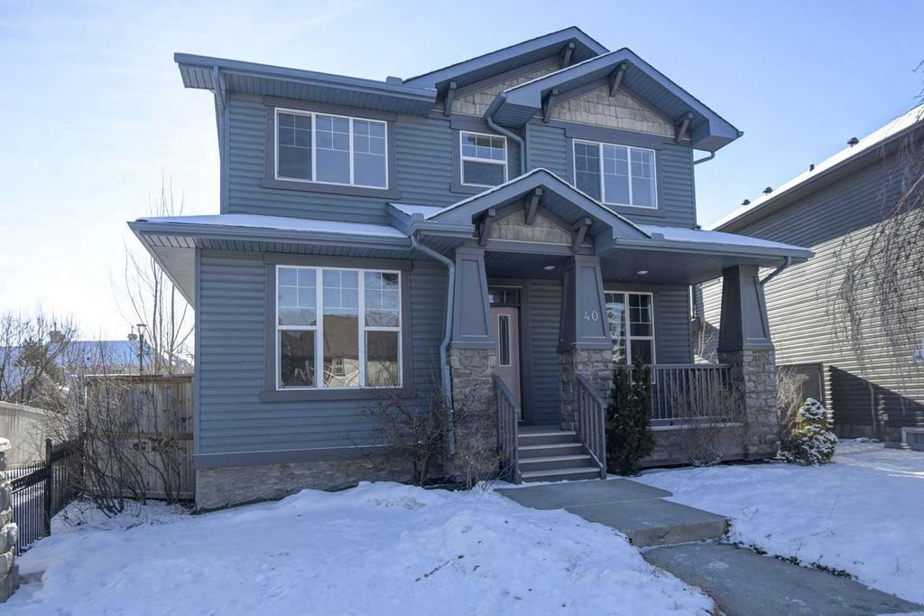 Photo of 40 Prestwick Manor SE, Calgary, AB T2Z 4S6 (MLS # A2282138)
