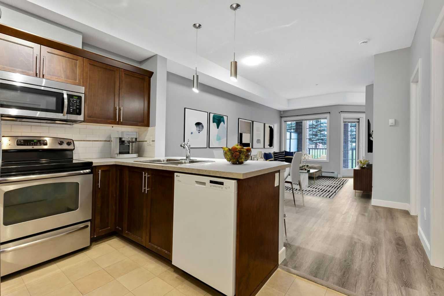 20 Royal Oak Plaza NW 111