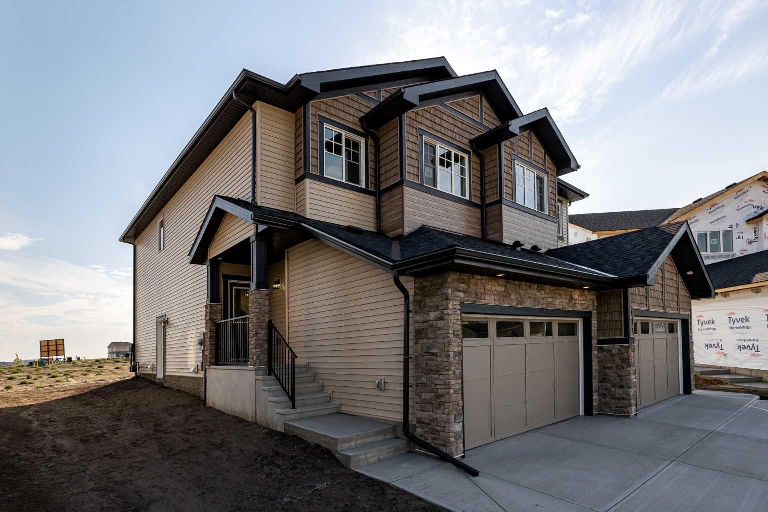 308 Edgefield Close