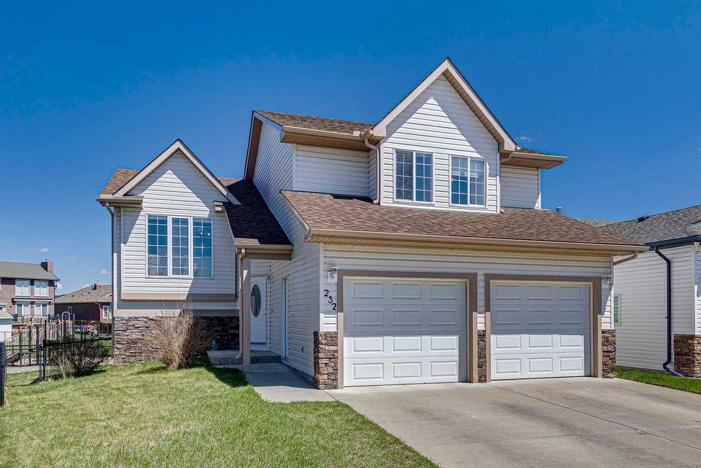 Photo of 232 Hillcrest Court, Strathmore, AB T1P 1W2 (MLS # A2310722)